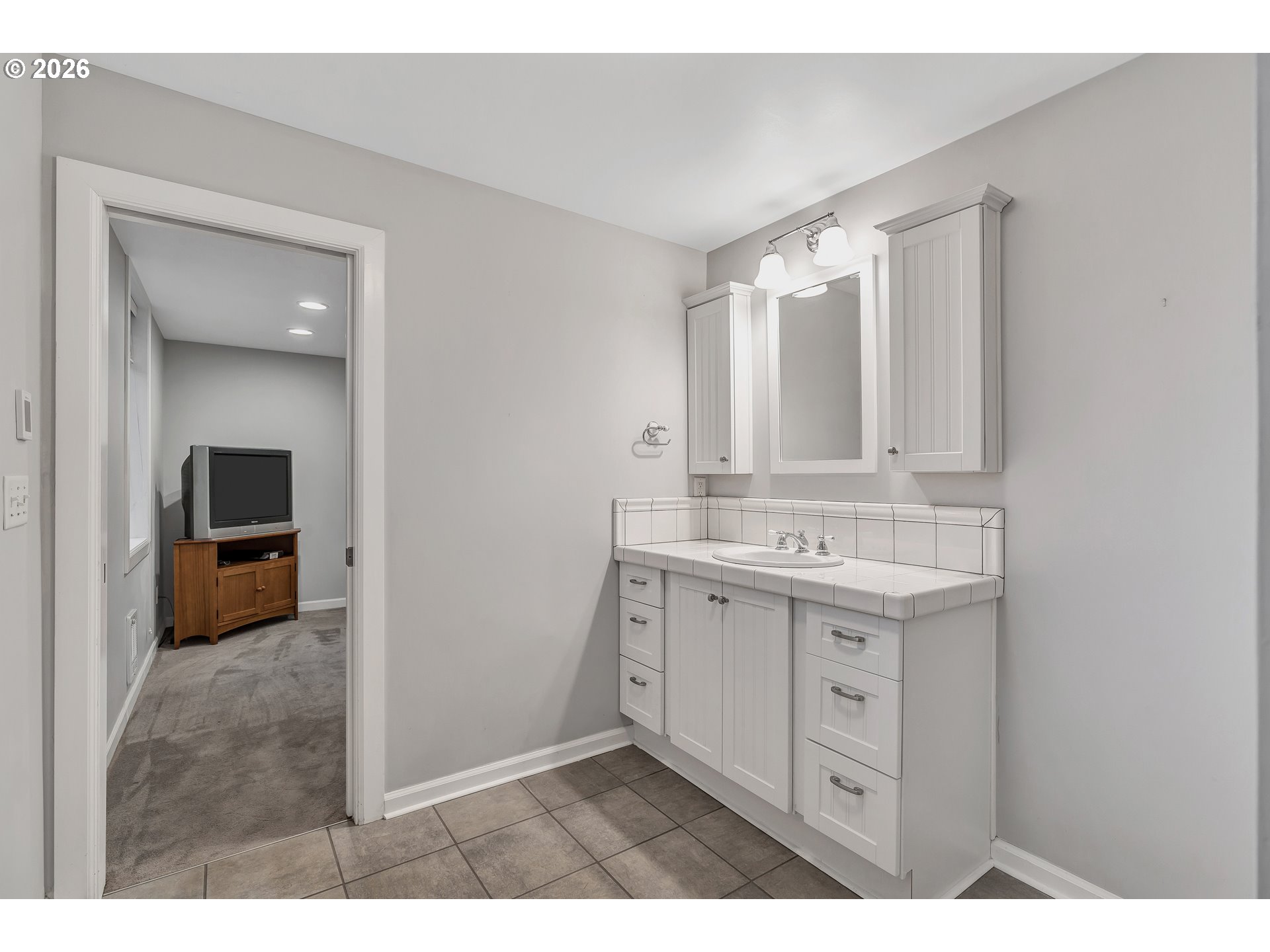 Photo #23: 214397446 Listing: Photo #23