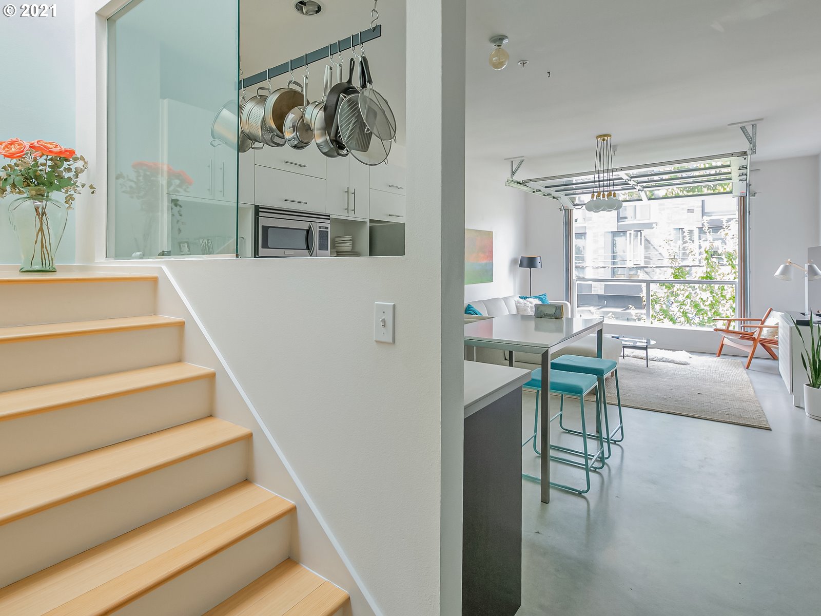 Photo #3: 21444900 Listing 