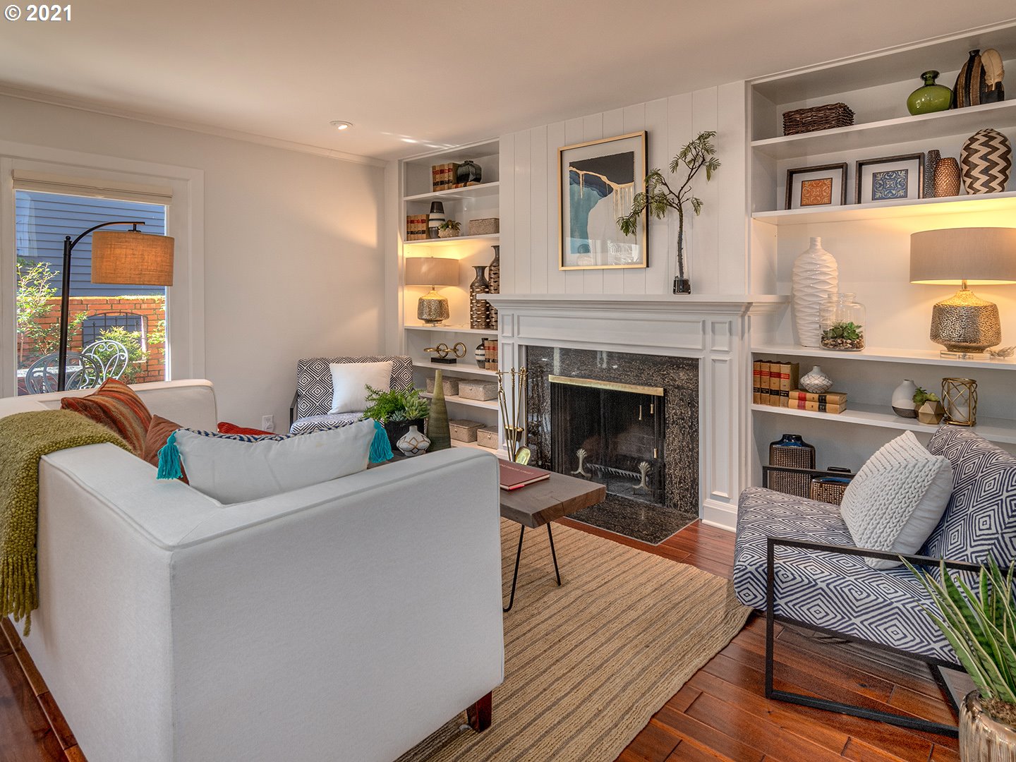 Photo #4: 21446488 Listing 