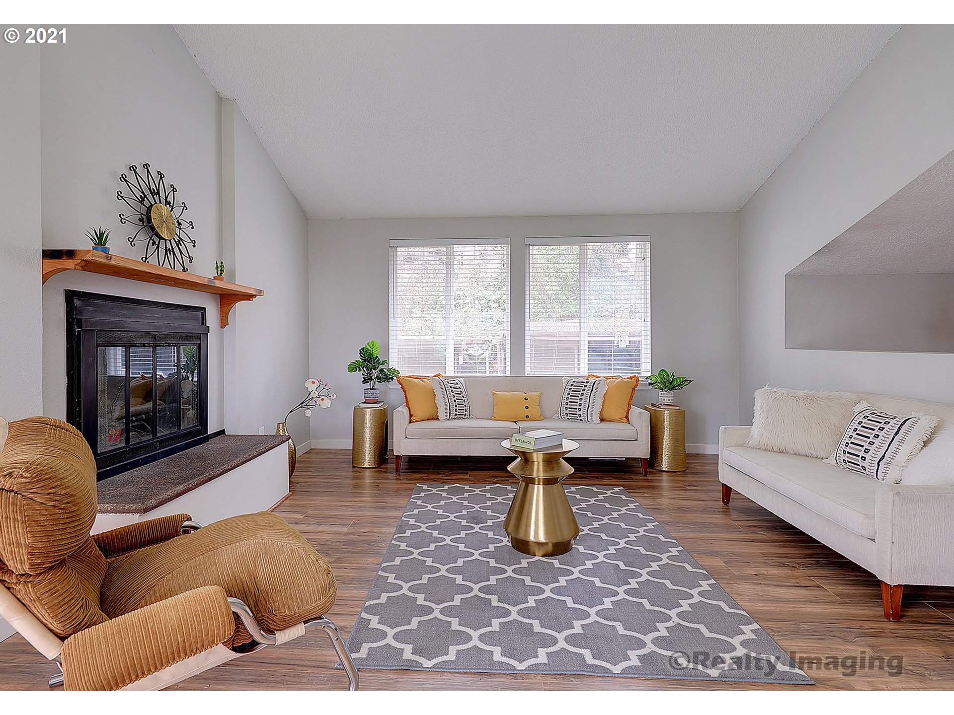 Photo #3: 21448266 Listing 