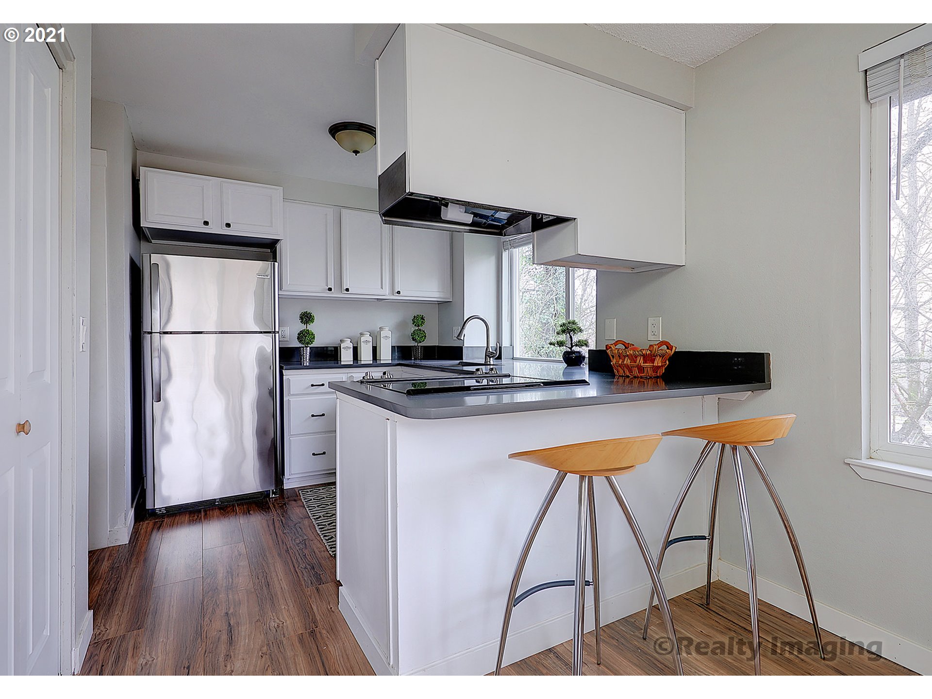 Photo #6: 21448266 Listing 