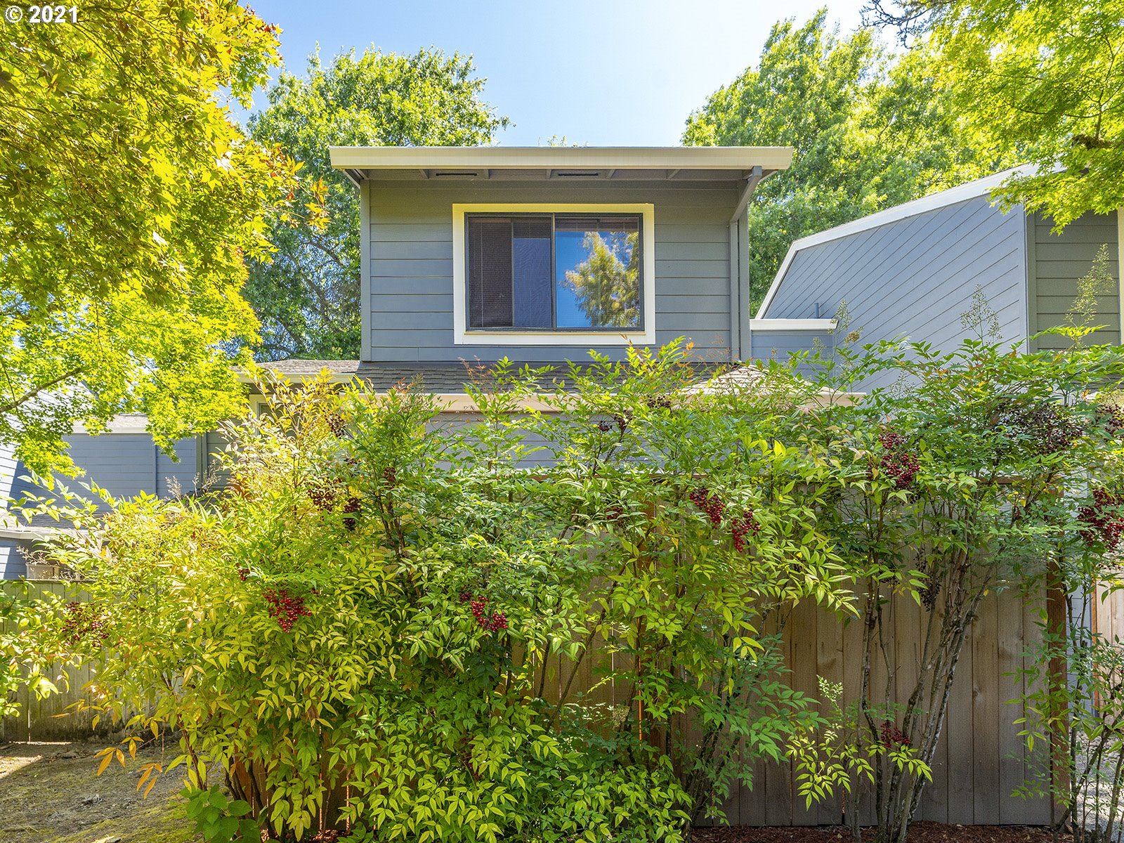 Photo #2: 21450396 Listing 