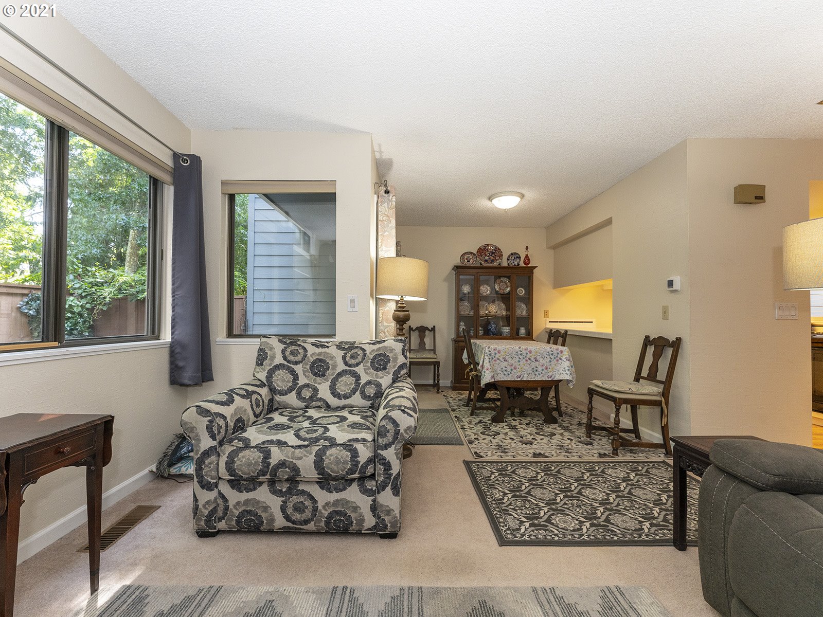Photo #6: 21450396 Listing 