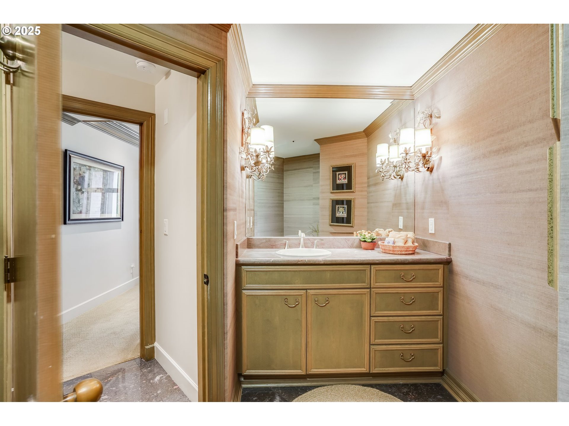Photo #27: 214528839 Listing: Photo #27