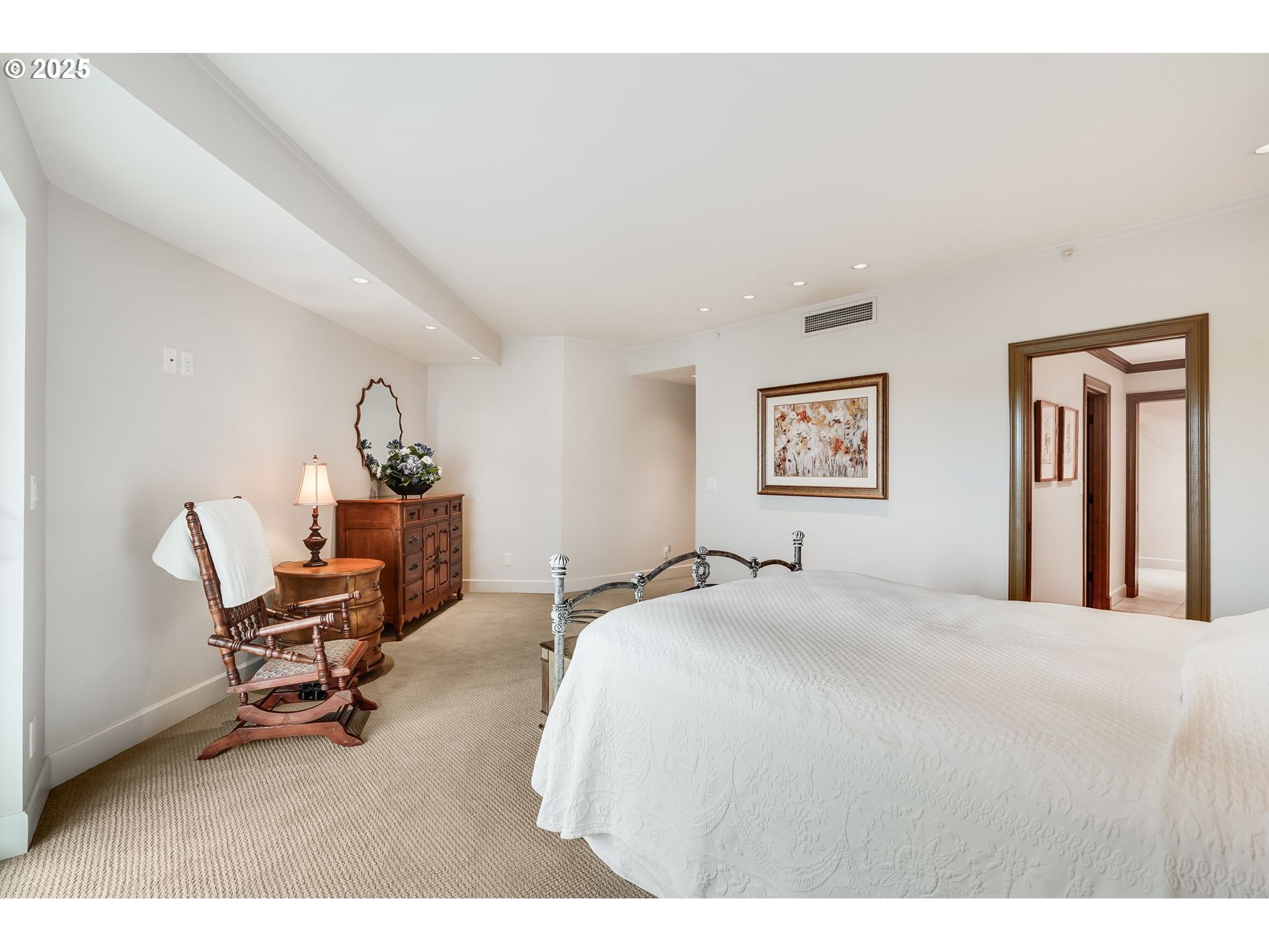 Photo #29: 214528839 Listing: Photo #29