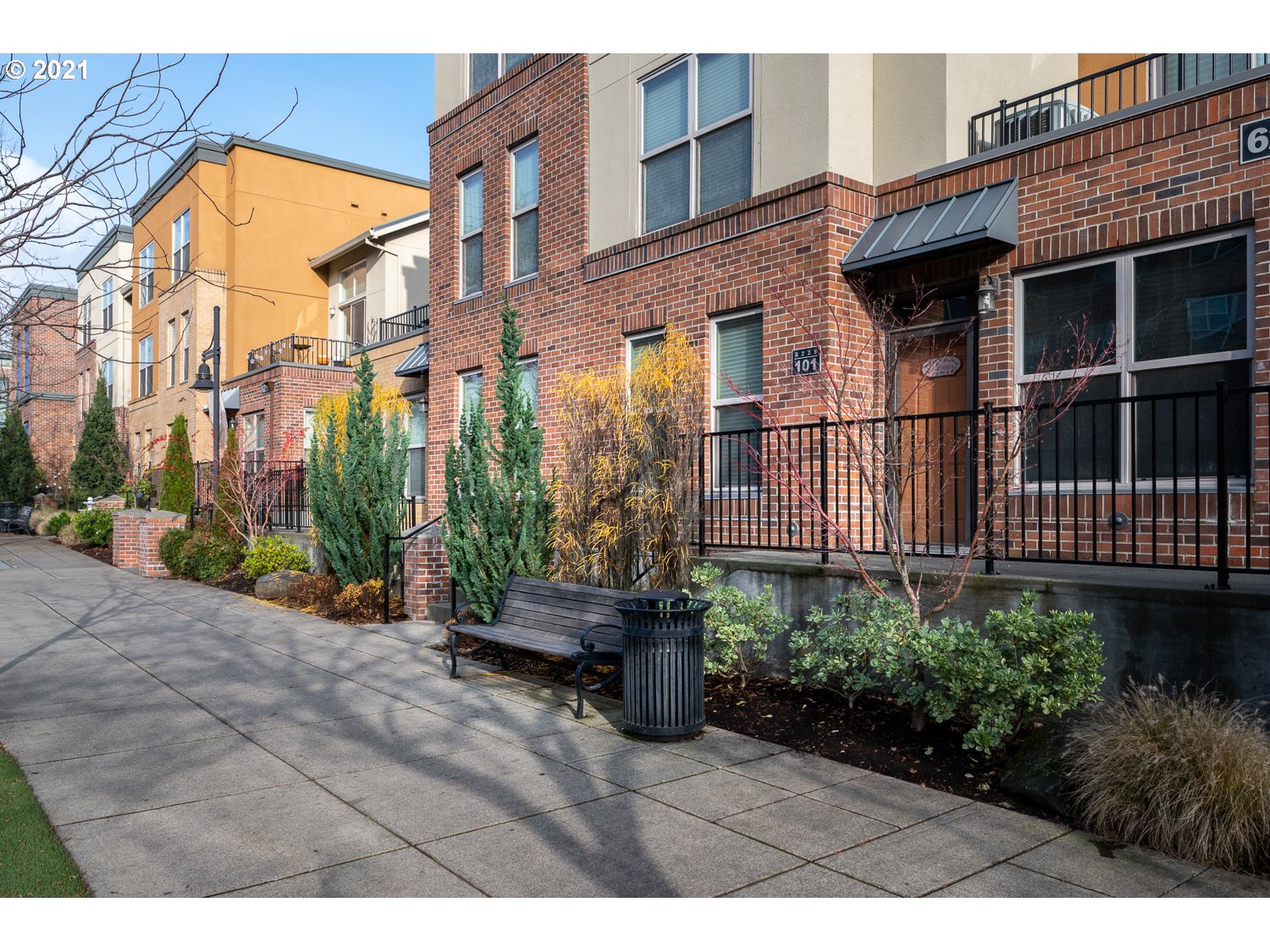 Photo #2: 21455046 Listing 