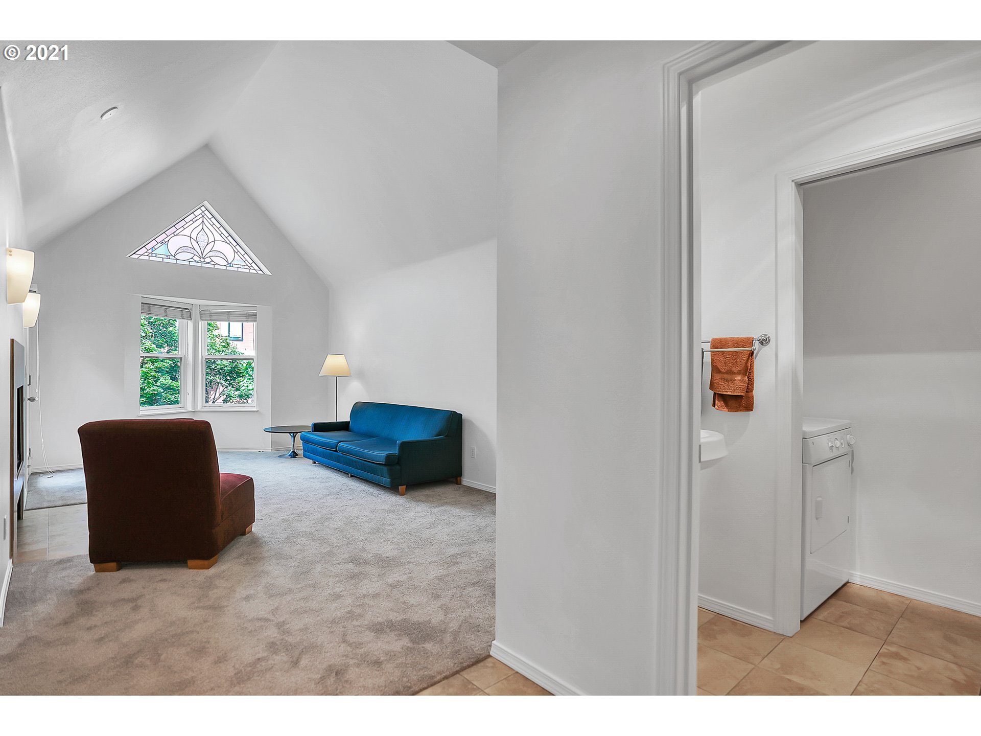 Photo #2: 21455494 Listing 