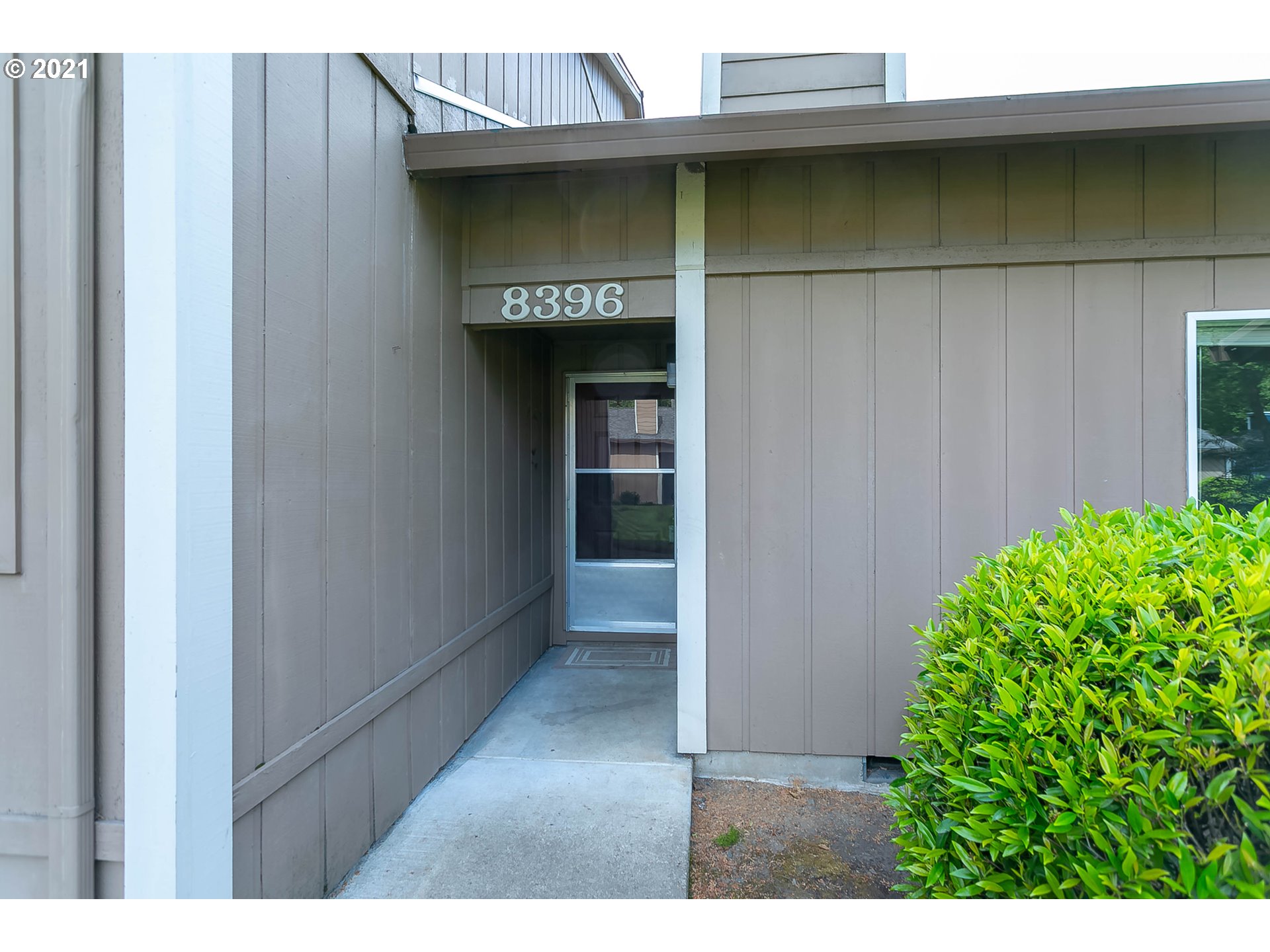 Photo #4: 21457736 Listing 