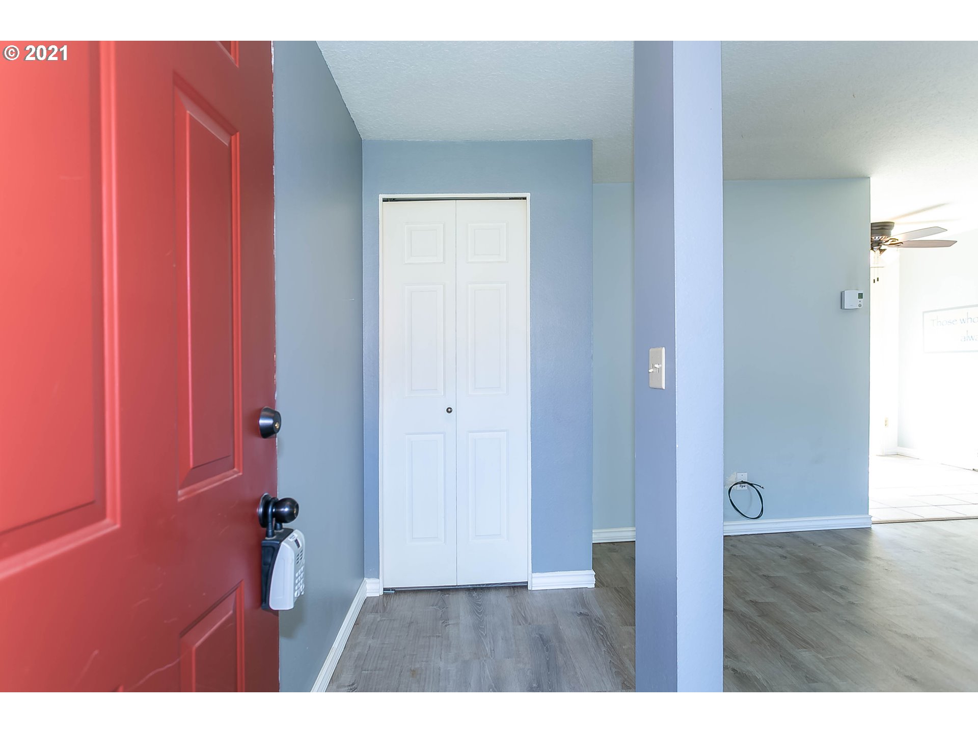 Photo #5: 21457736 Listing 