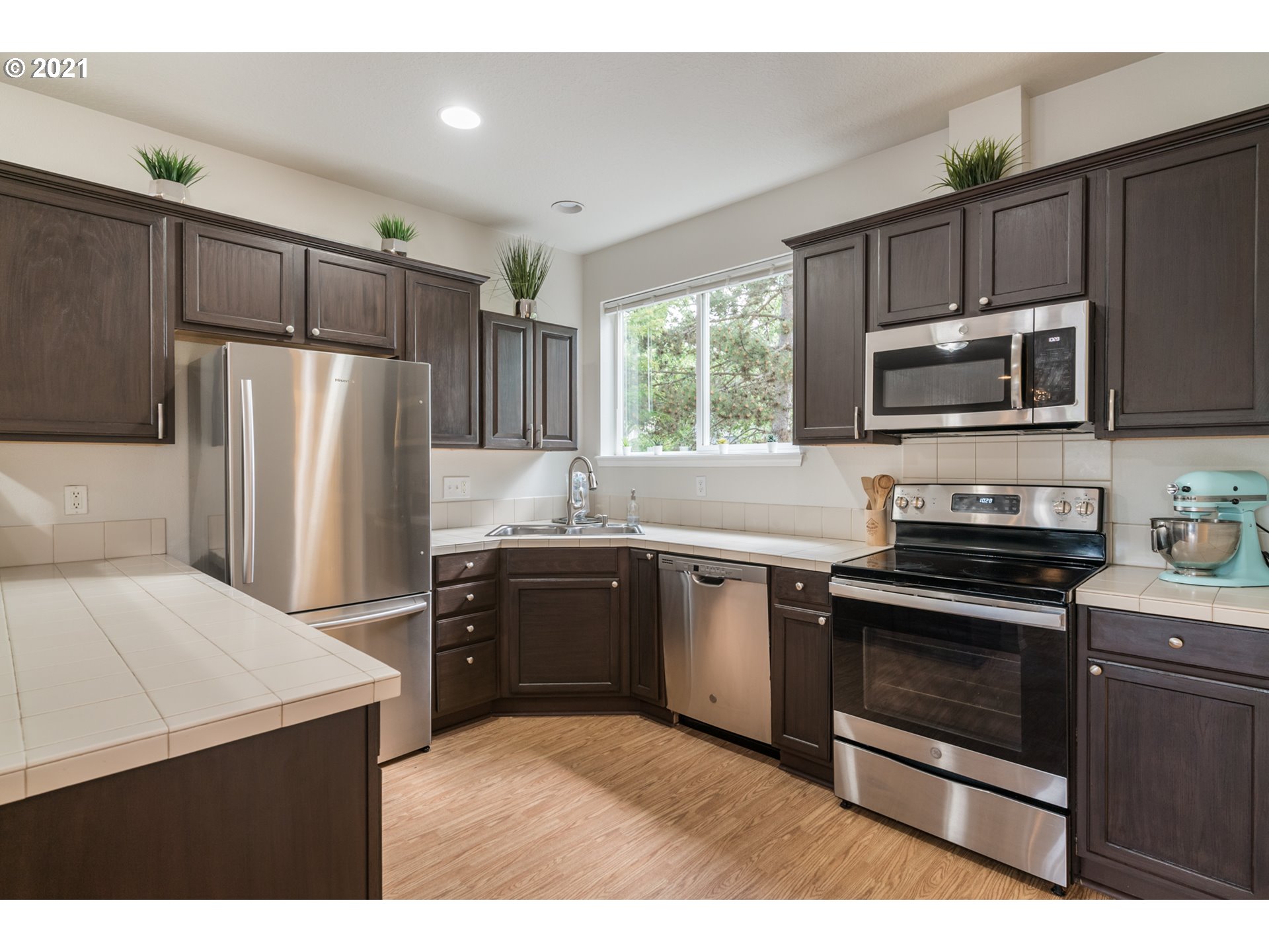 Photo #3: 21465891 Listing 