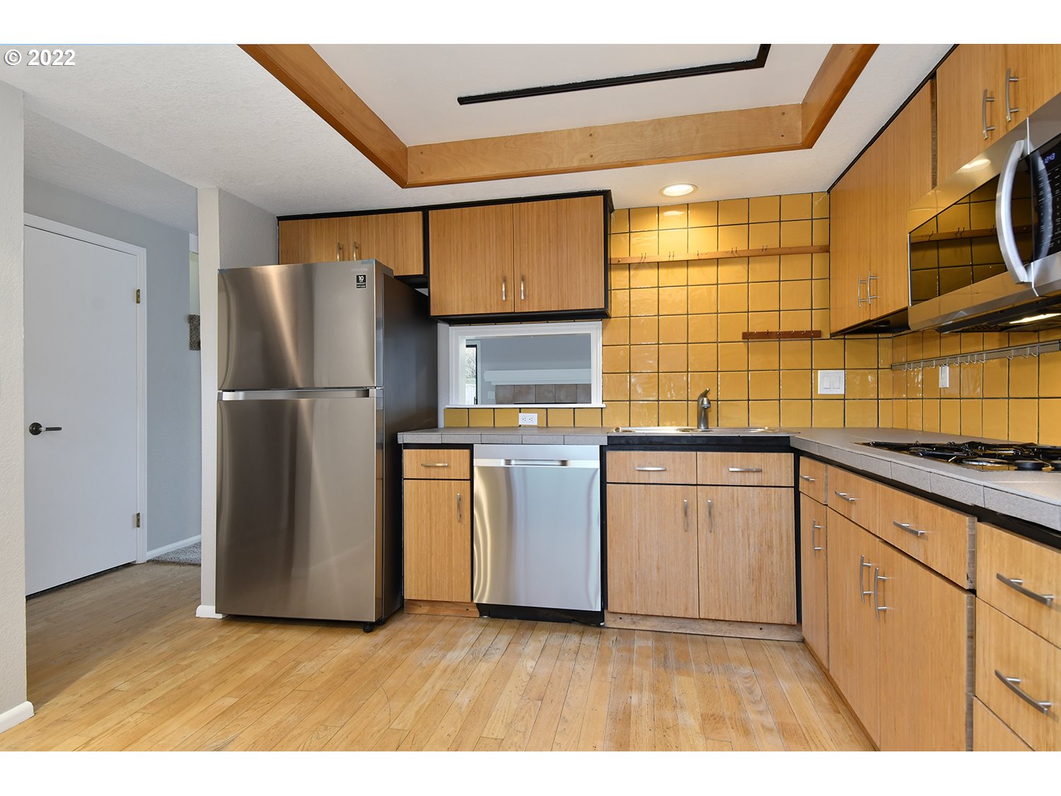 Photo #2: 21467005 Listing 