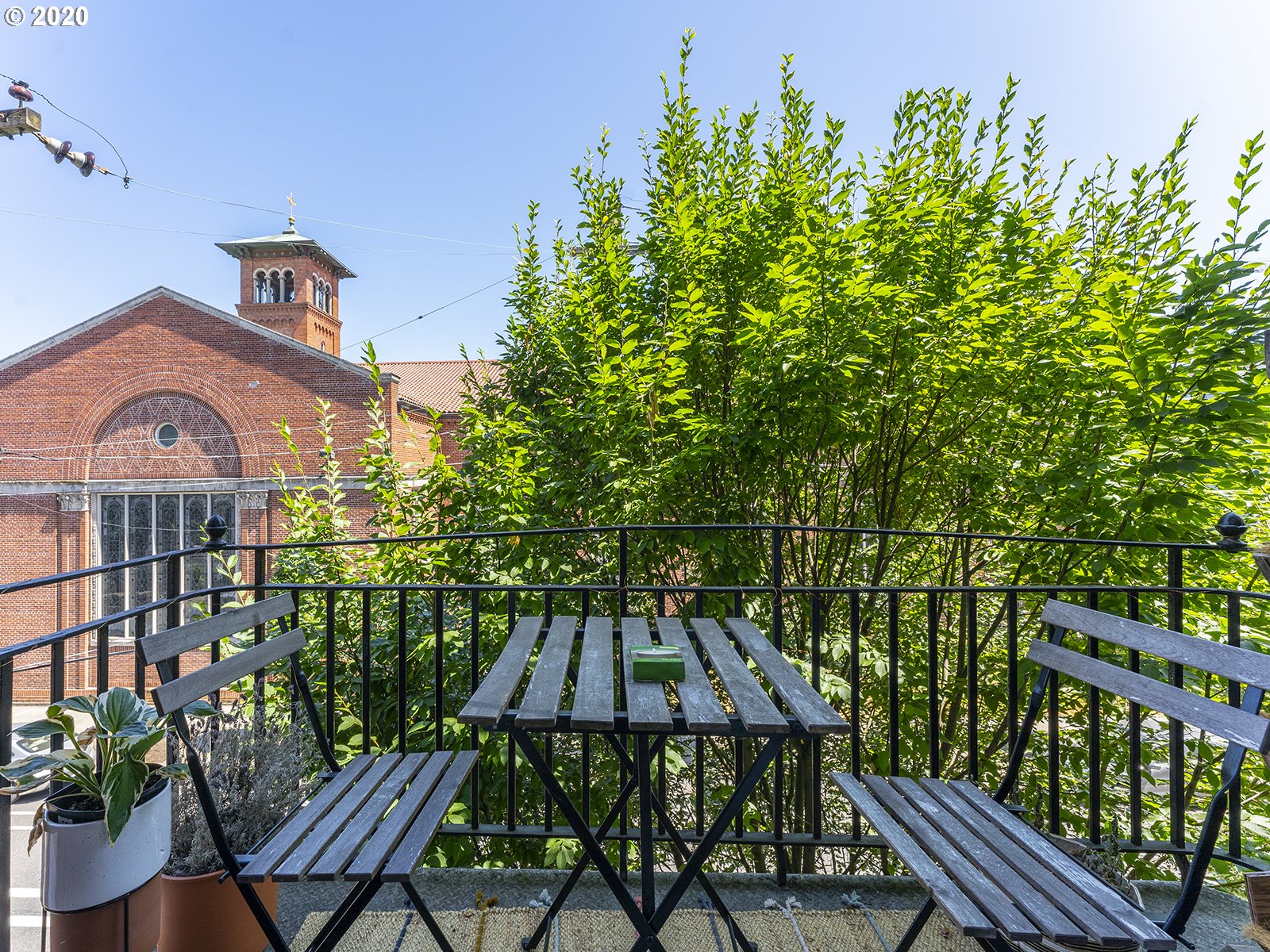 Photo #3: 21467679 Listing 