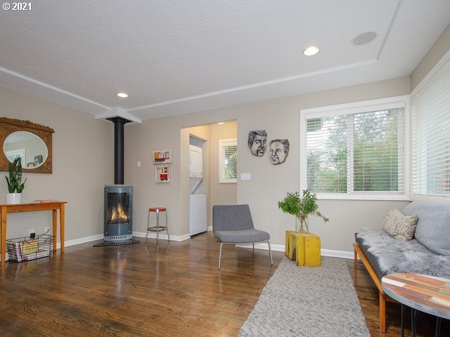 Photo #6: 21469777 Listing 