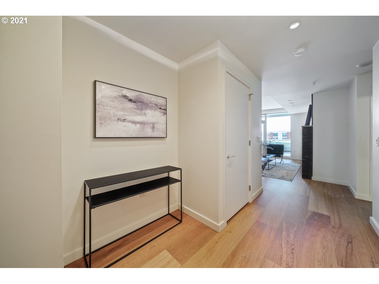 Photo #5: 21471489 Listing 