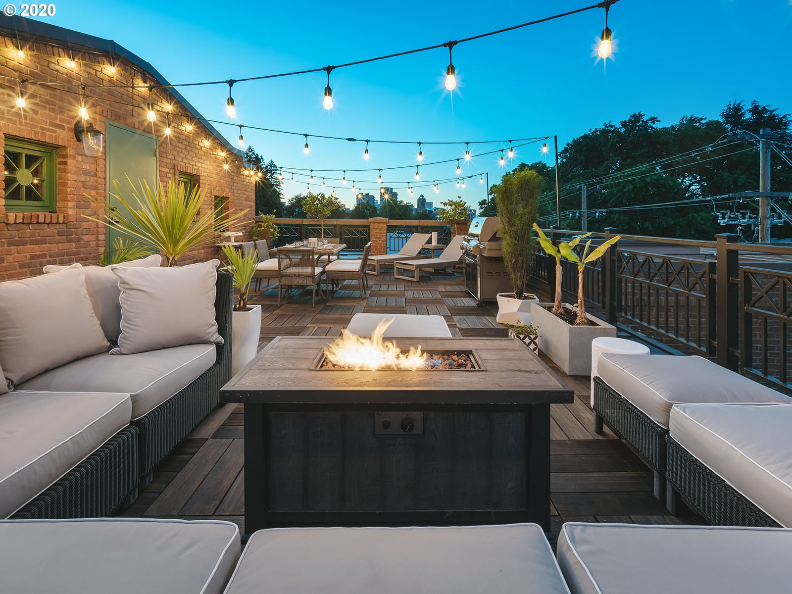 Photo #2: 21471683 Listing 
