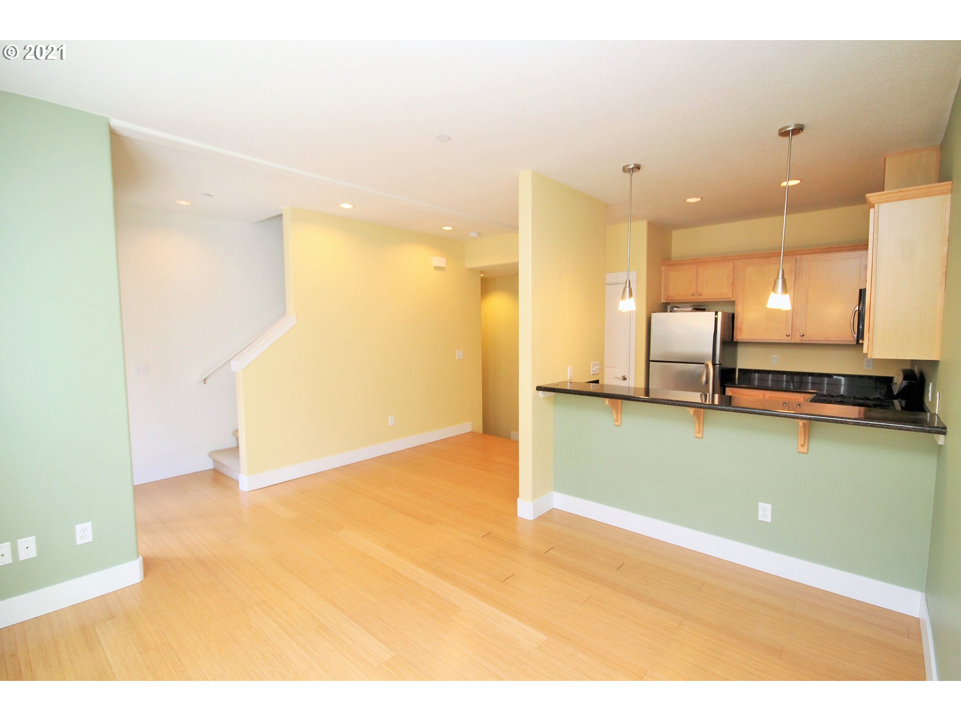 Photo #6: 21474225 Listing 
