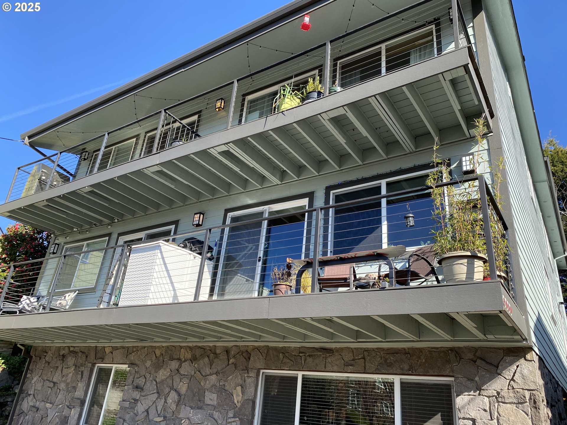 Photo #1: 214754200 Listing: Photo #1