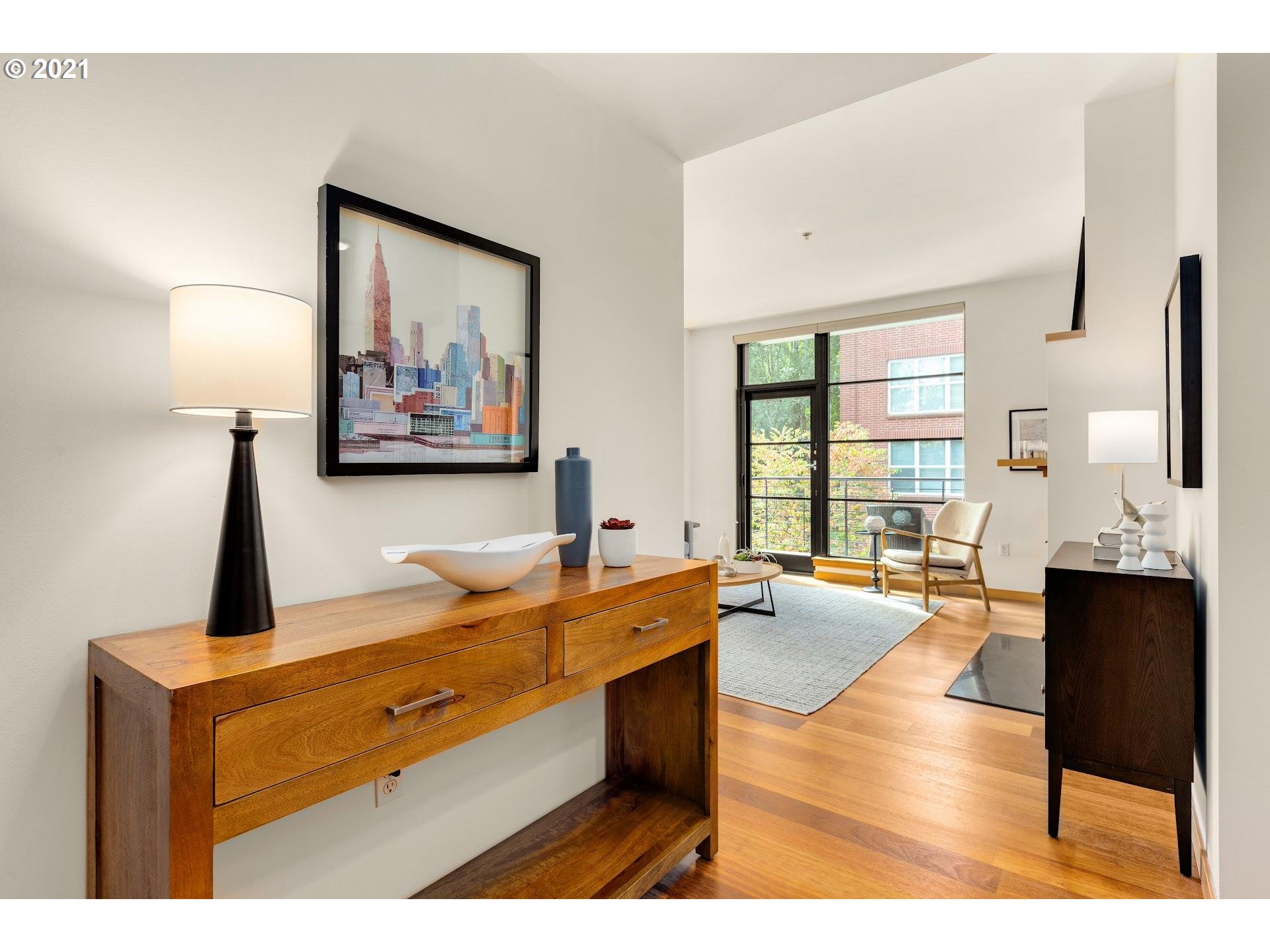 Photo #2: 21475728 Listing 