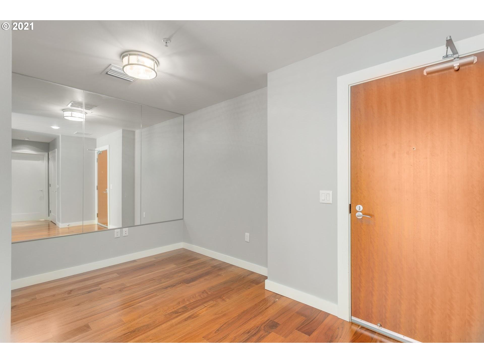 Photo #4: 21482234 Listing 