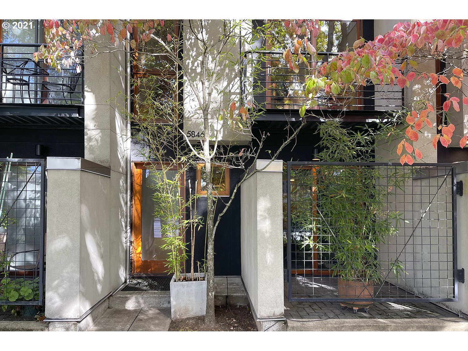Photo #4: 21482502 Listing 