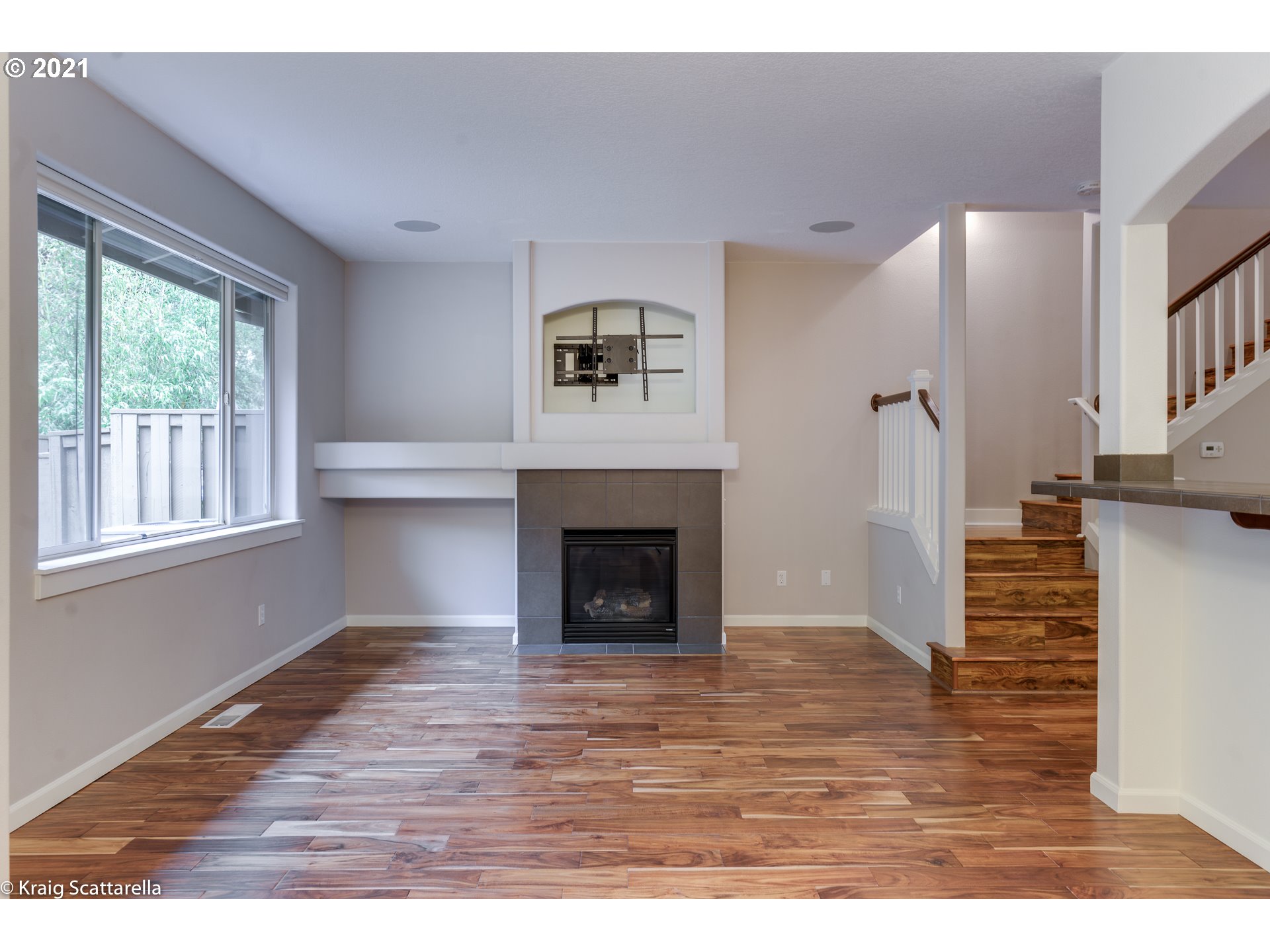 Photo #6: 21489567 Listing 