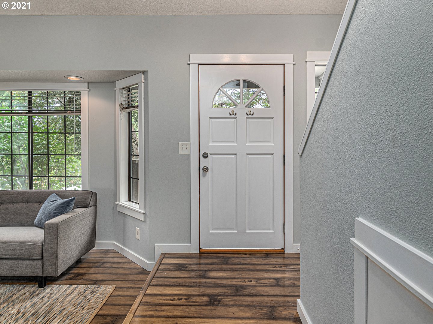 Photo #2: 21491827 Listing 