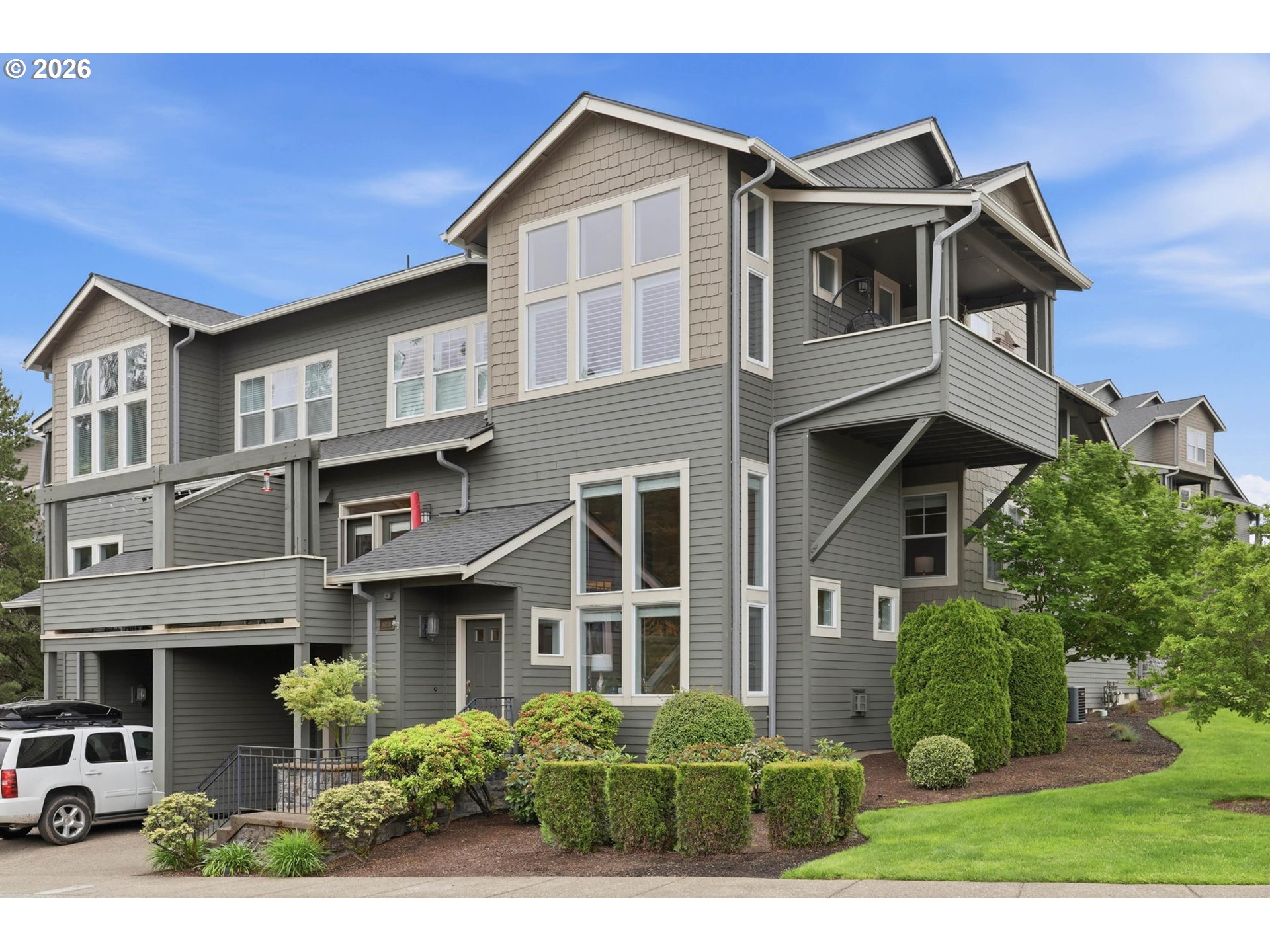 Photo #30: 214918773 Listing: Photo #30