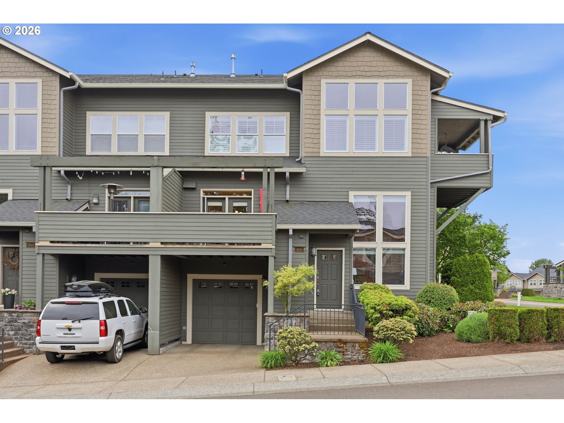 Photo #11: 214918773 Listing: Photo #11