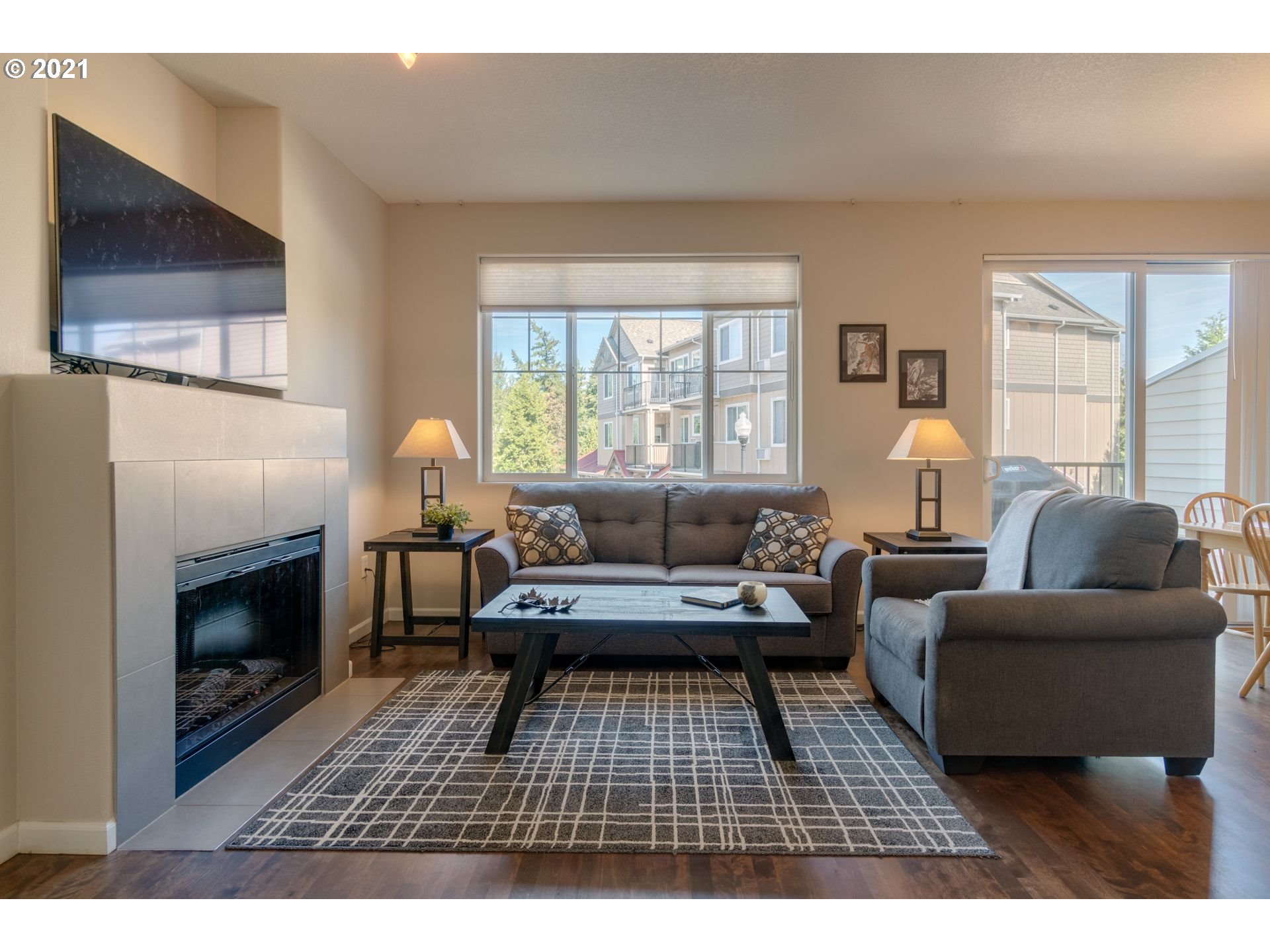 Photo #2: 21495504 Listing 