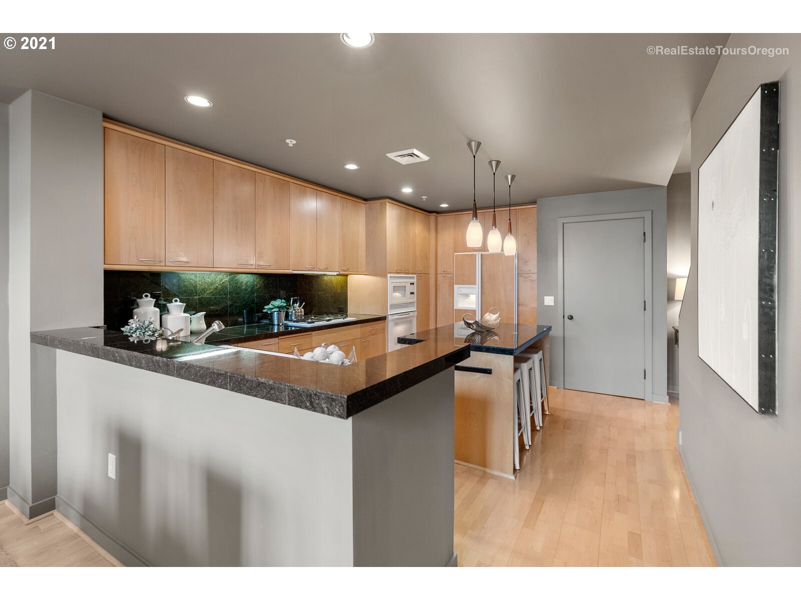 Photo #6: 21498538 Listing 