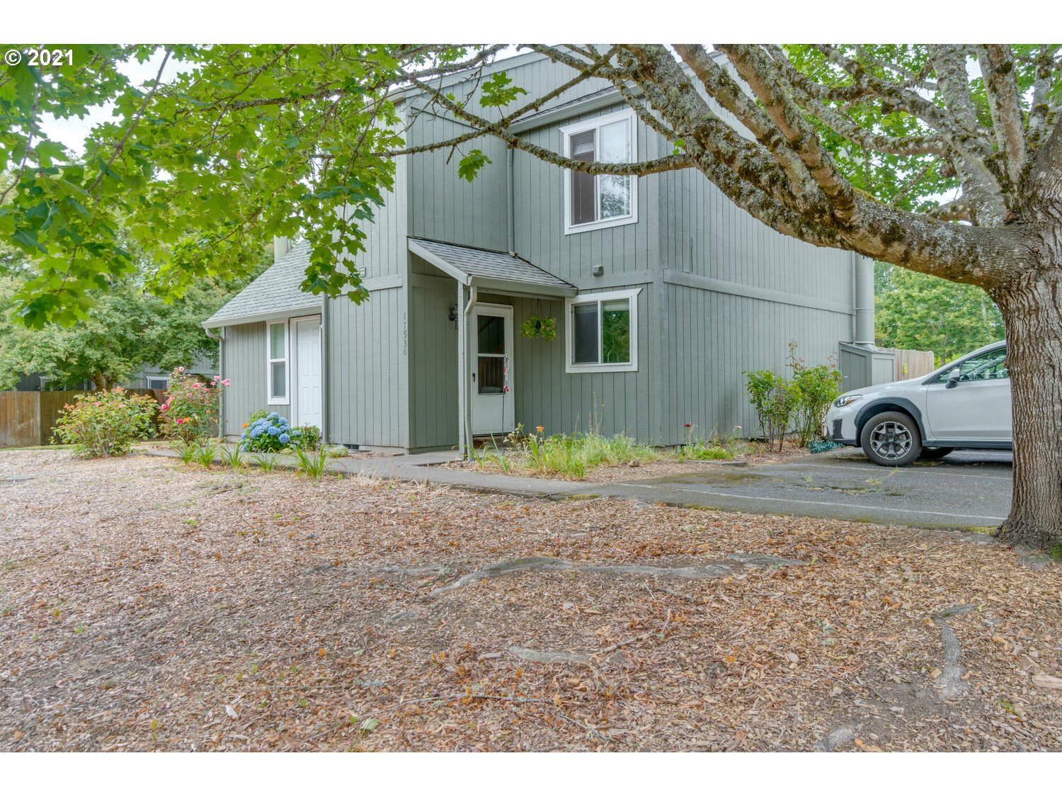 Photo #2: 21499389 Listing 