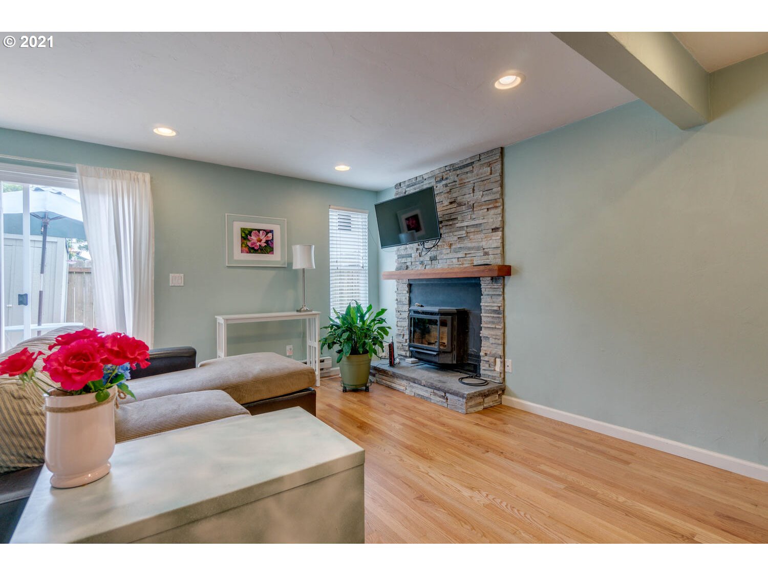 Photo #5: 21499389 Listing 