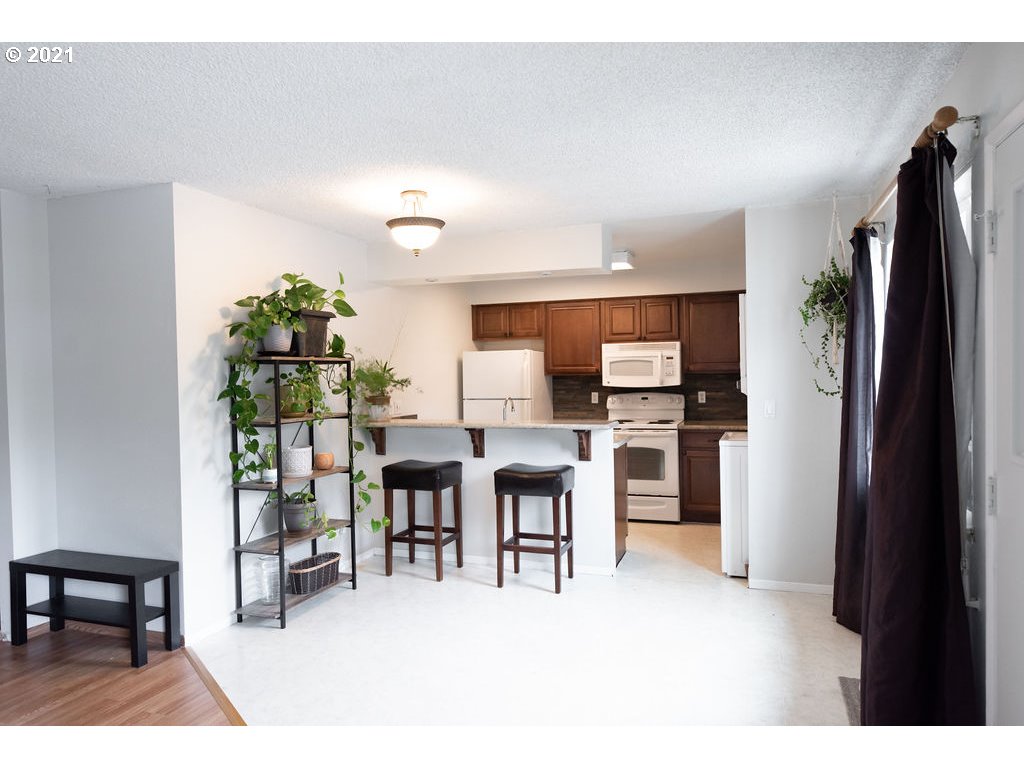 Photo #6: 21499451 Listing 