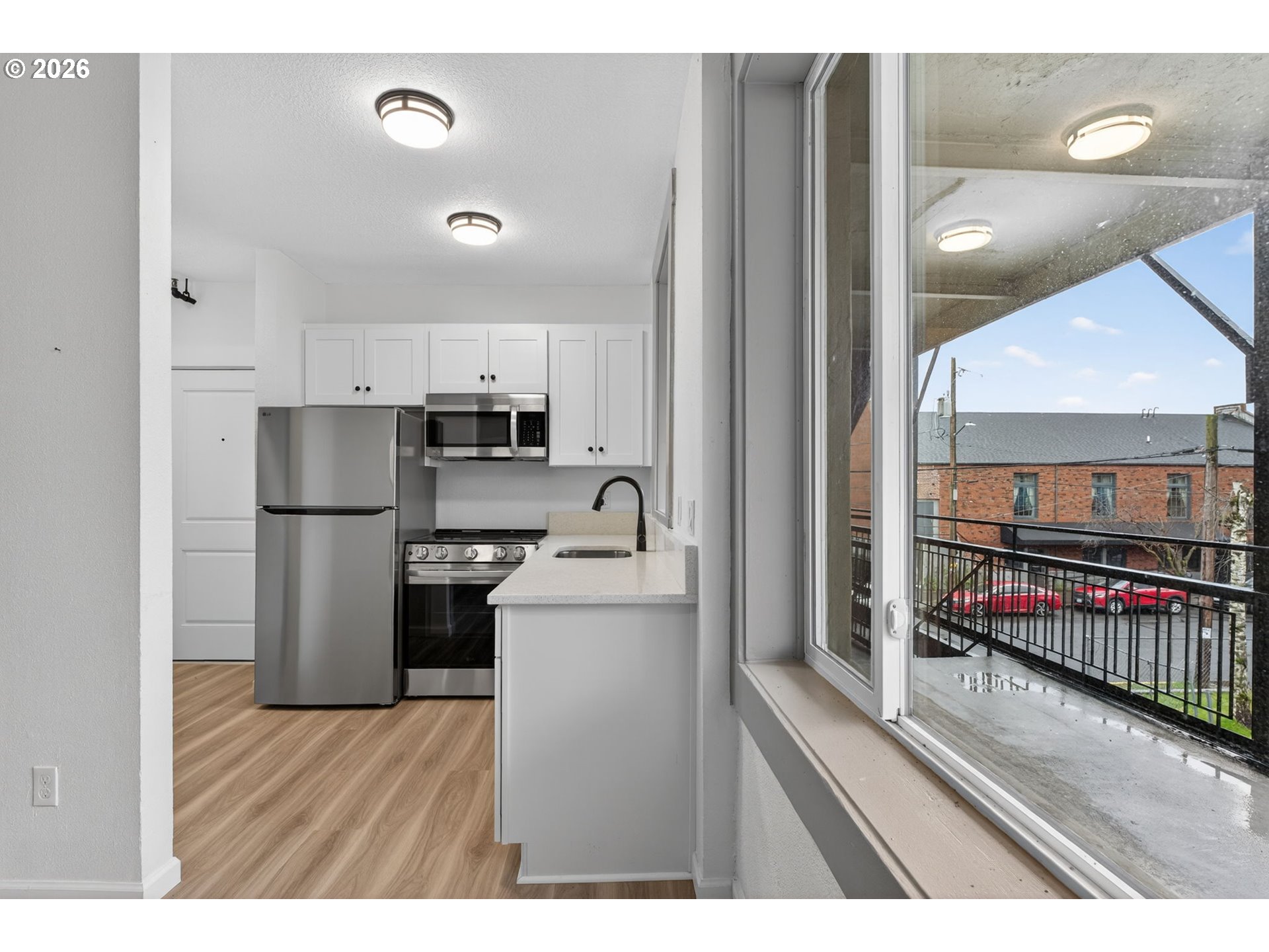 Photo #8: 214997210 Listing: Photo #8