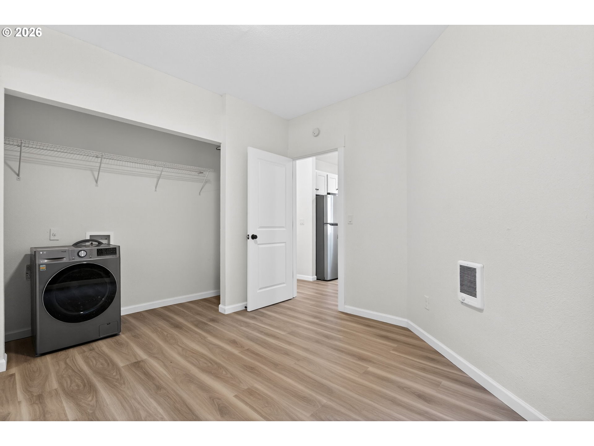 Photo #17: 214997210 Listing: Photo #17