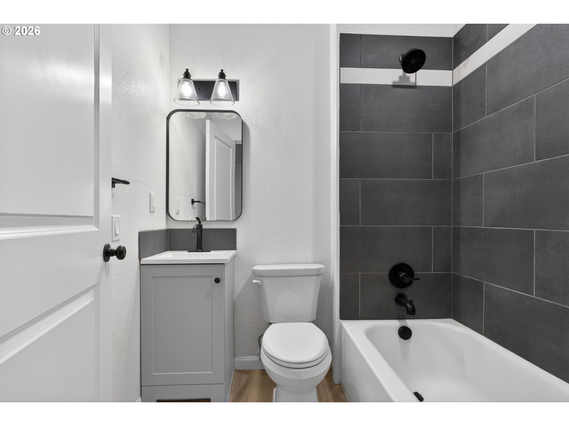 Photo #21: 214997210 Listing: Photo #21