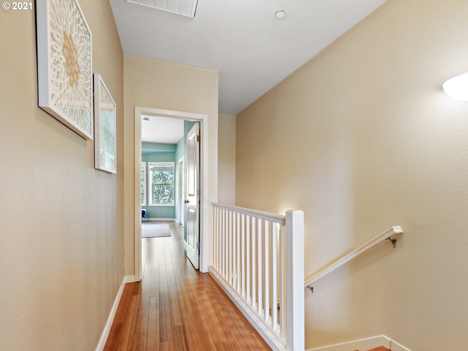 Photo #2: 21509790 Listing 