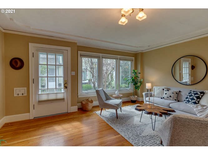 Photo #5: 21511483 Listing 