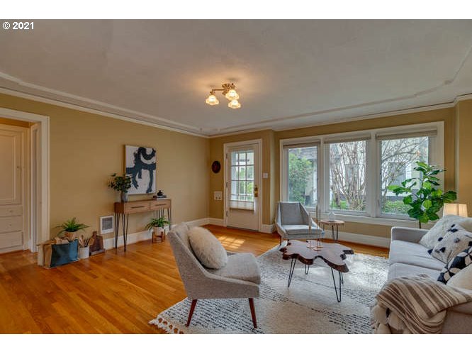 Photo #6: 21511483 Listing 
