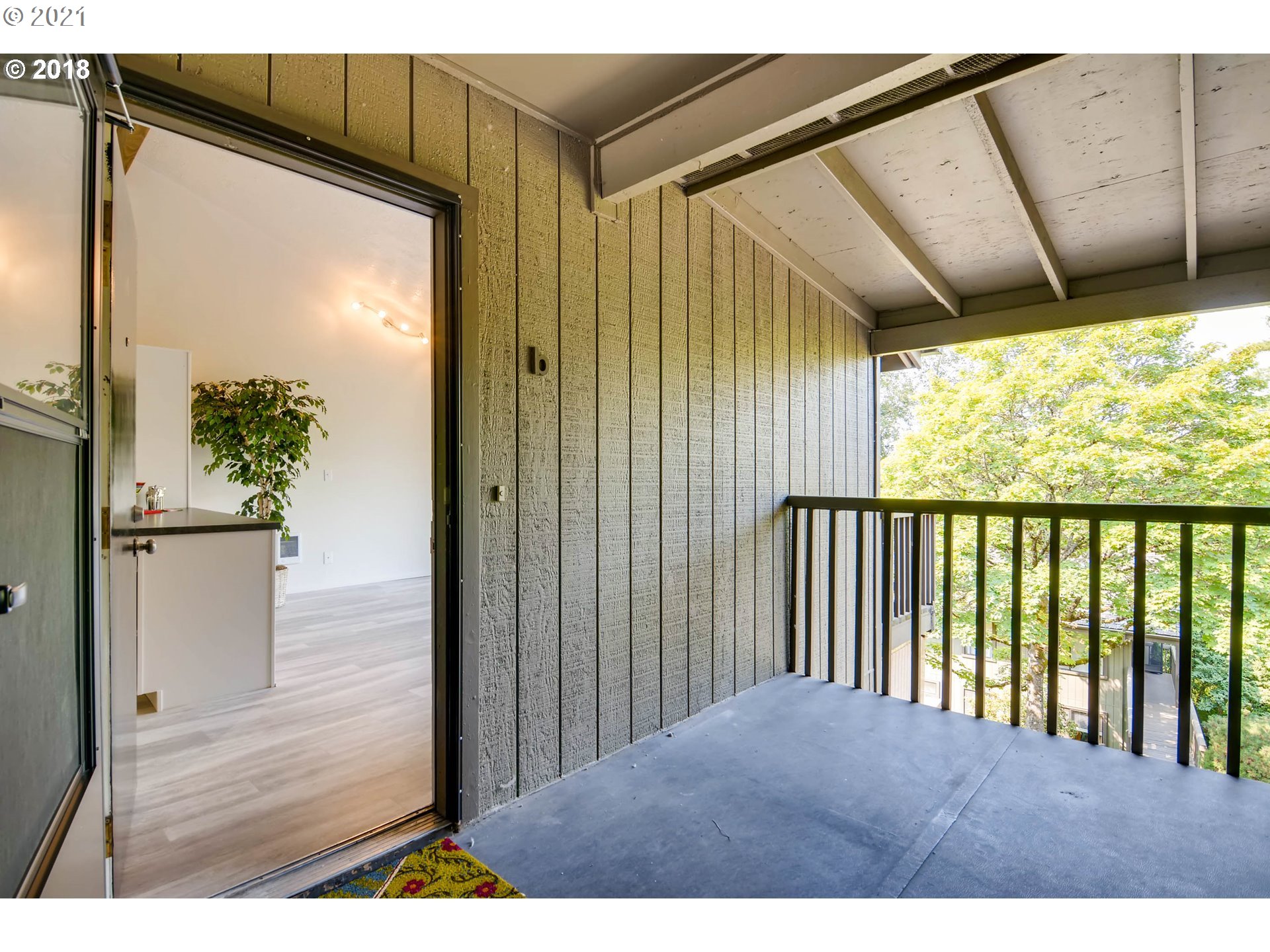 Photo #3: 21511802 Listing 