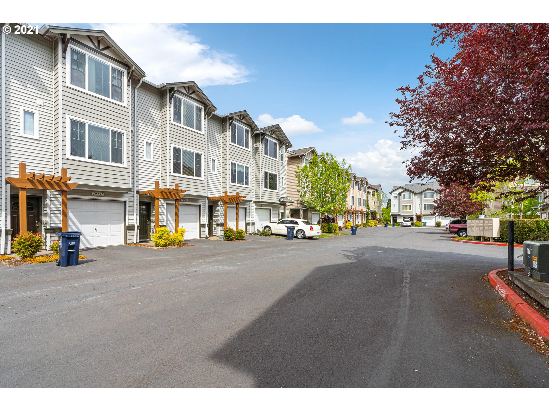Photo #4: 21514907 Listing 