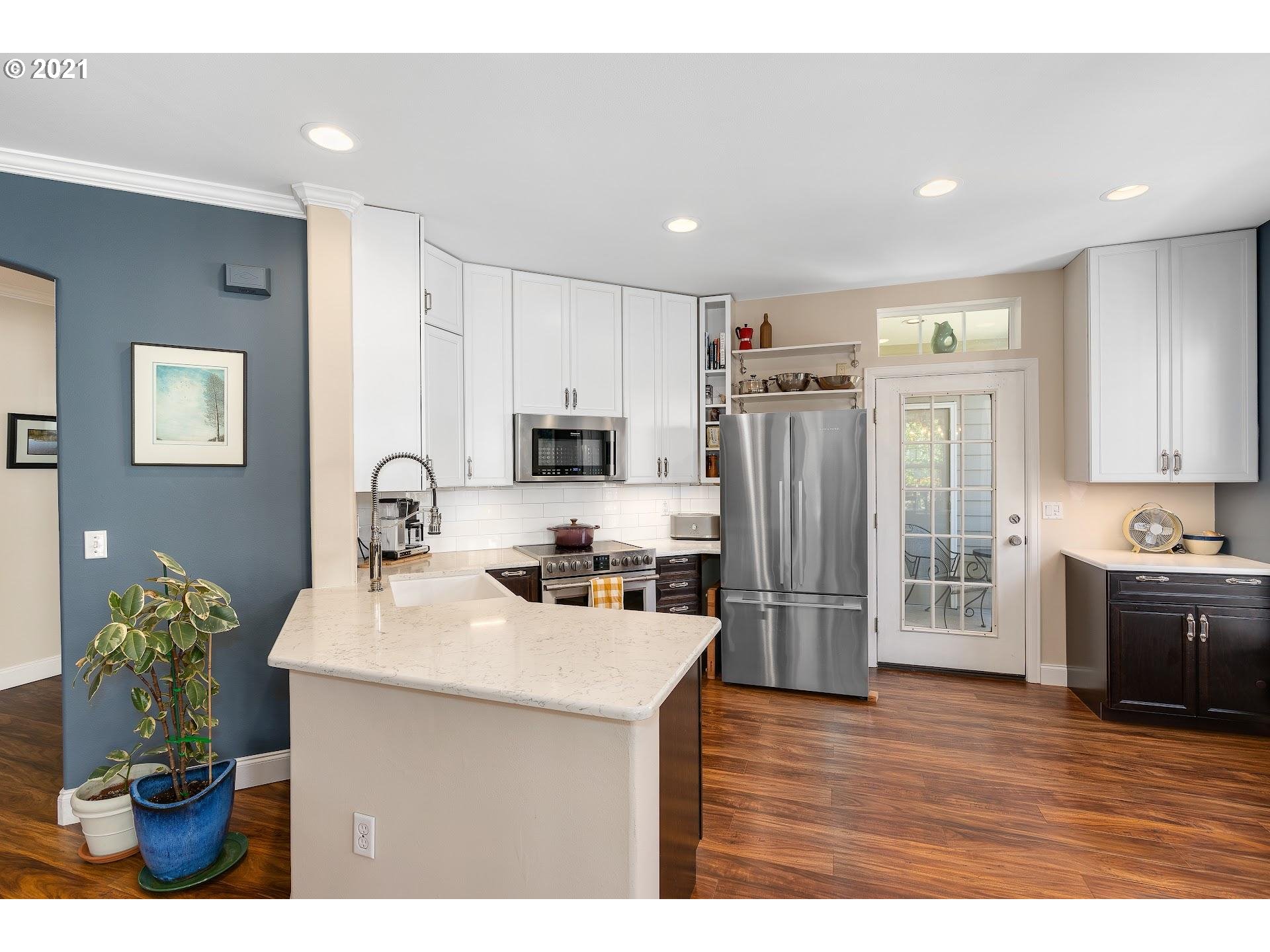 Photo #4: 21516737 Listing 