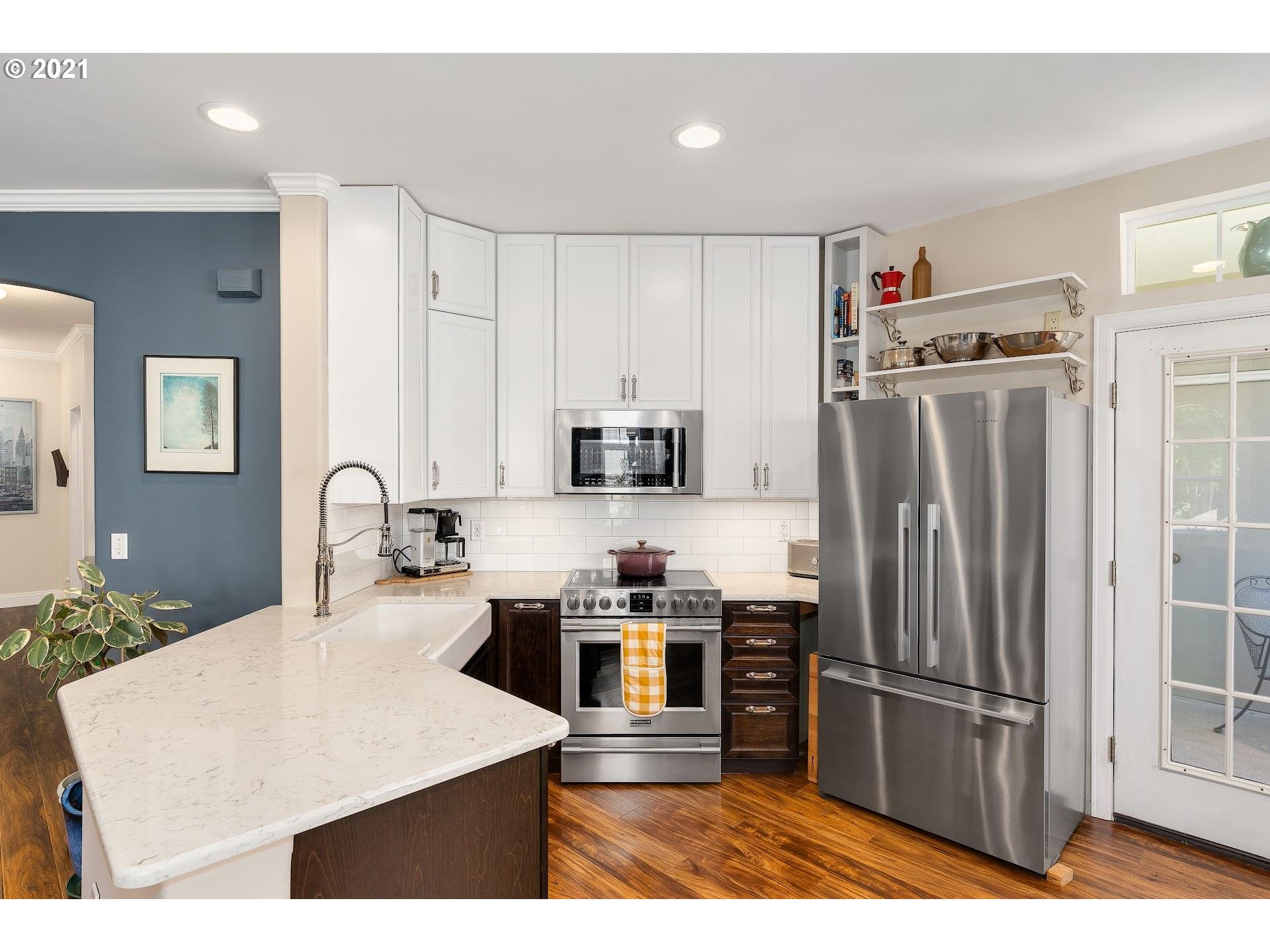 Photo #5: 21516737 Listing 