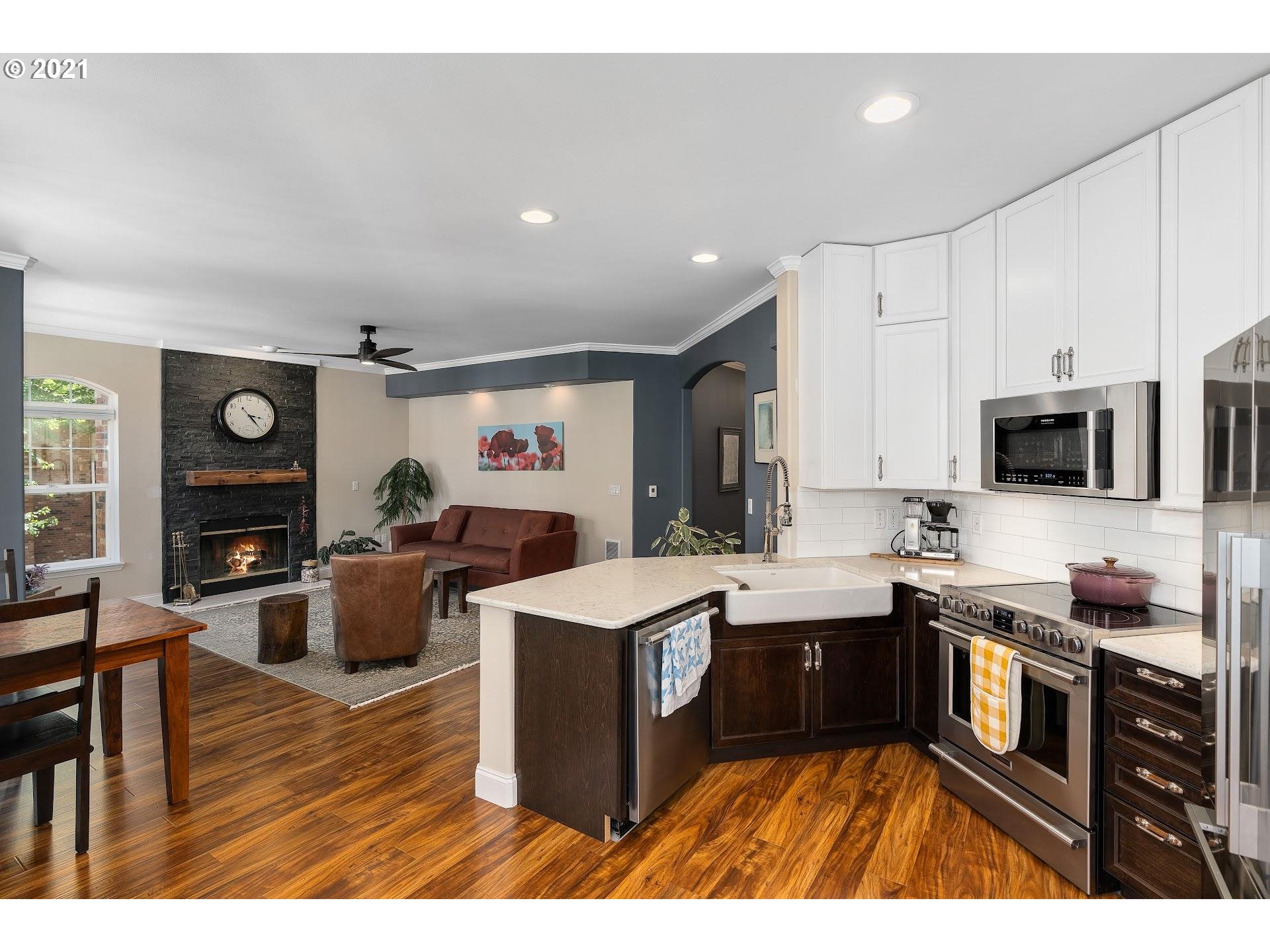 Photo #6: 21516737 Listing 