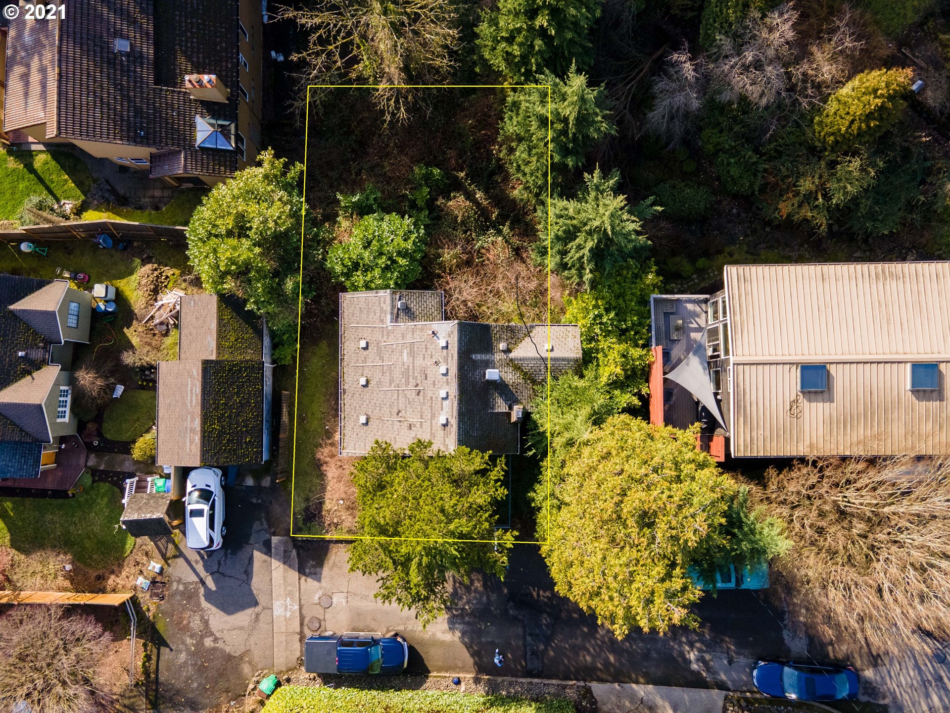 3115 SW 36TH AVE (1 of 8)