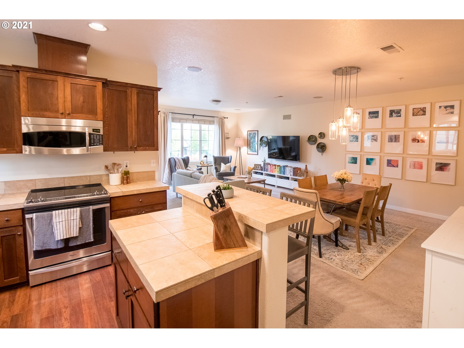 Photo #6: 21519735 Listing 