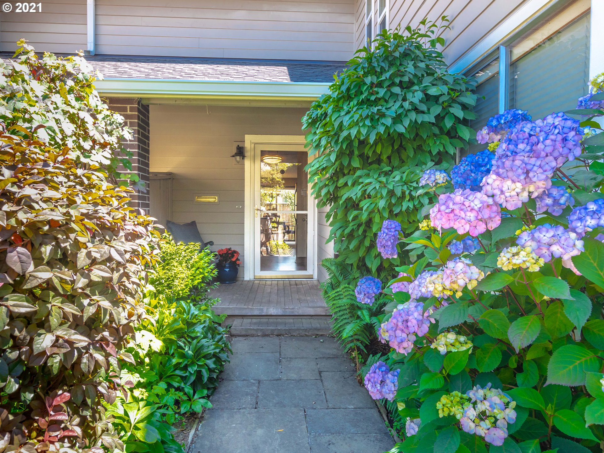 Photo #4: 21519787 Listing 