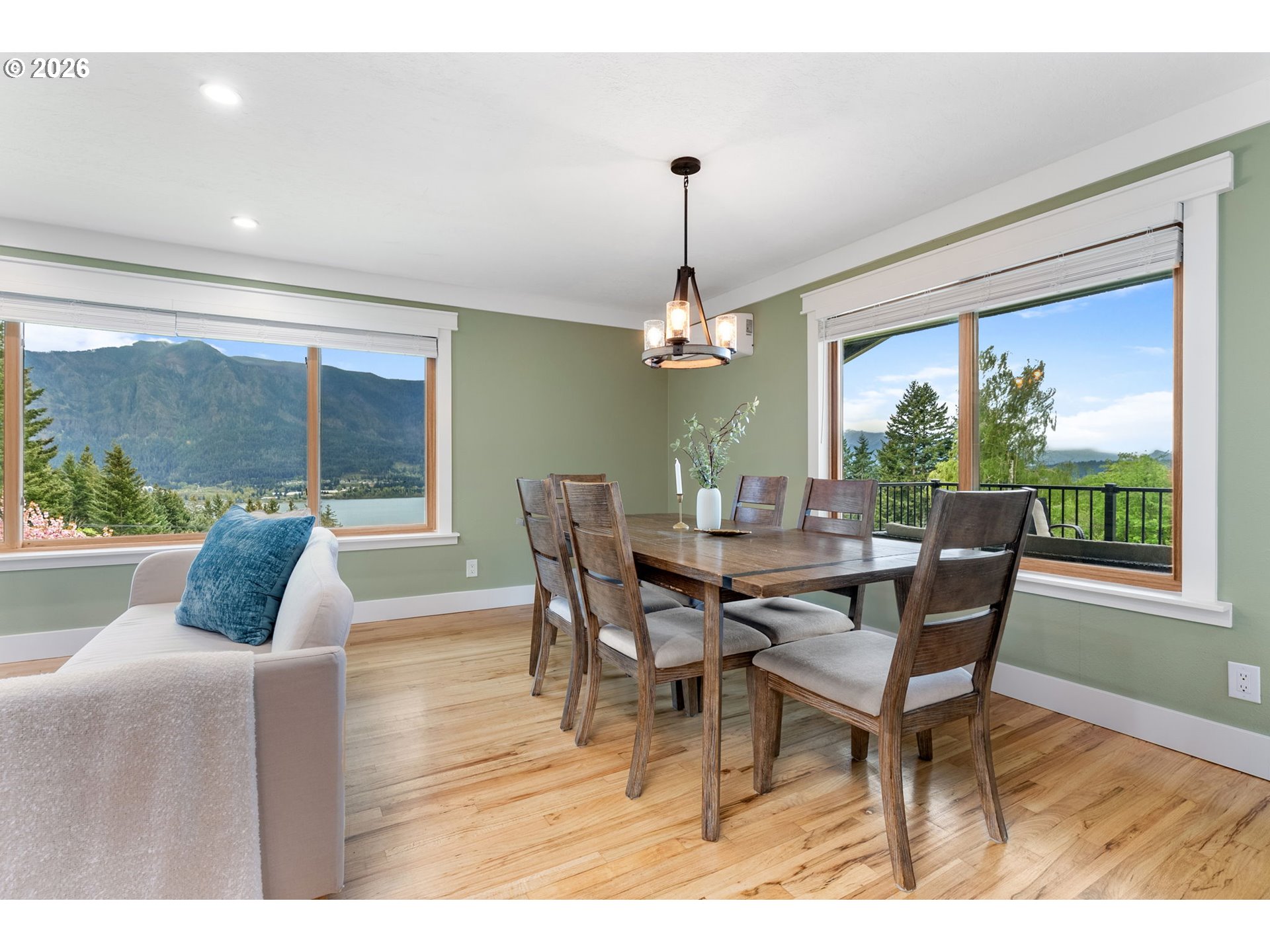 270 NE Wisteria WAY, Stevenson, WA, 98648