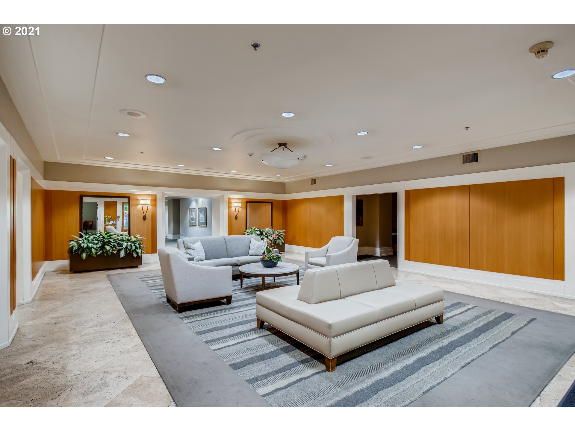 Photo #3: 21524227 Listing 