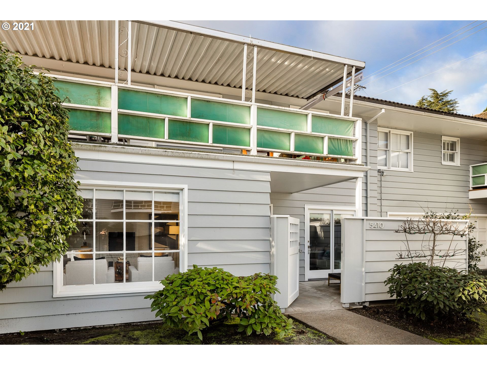 Photo #2: 21524406 Listing 